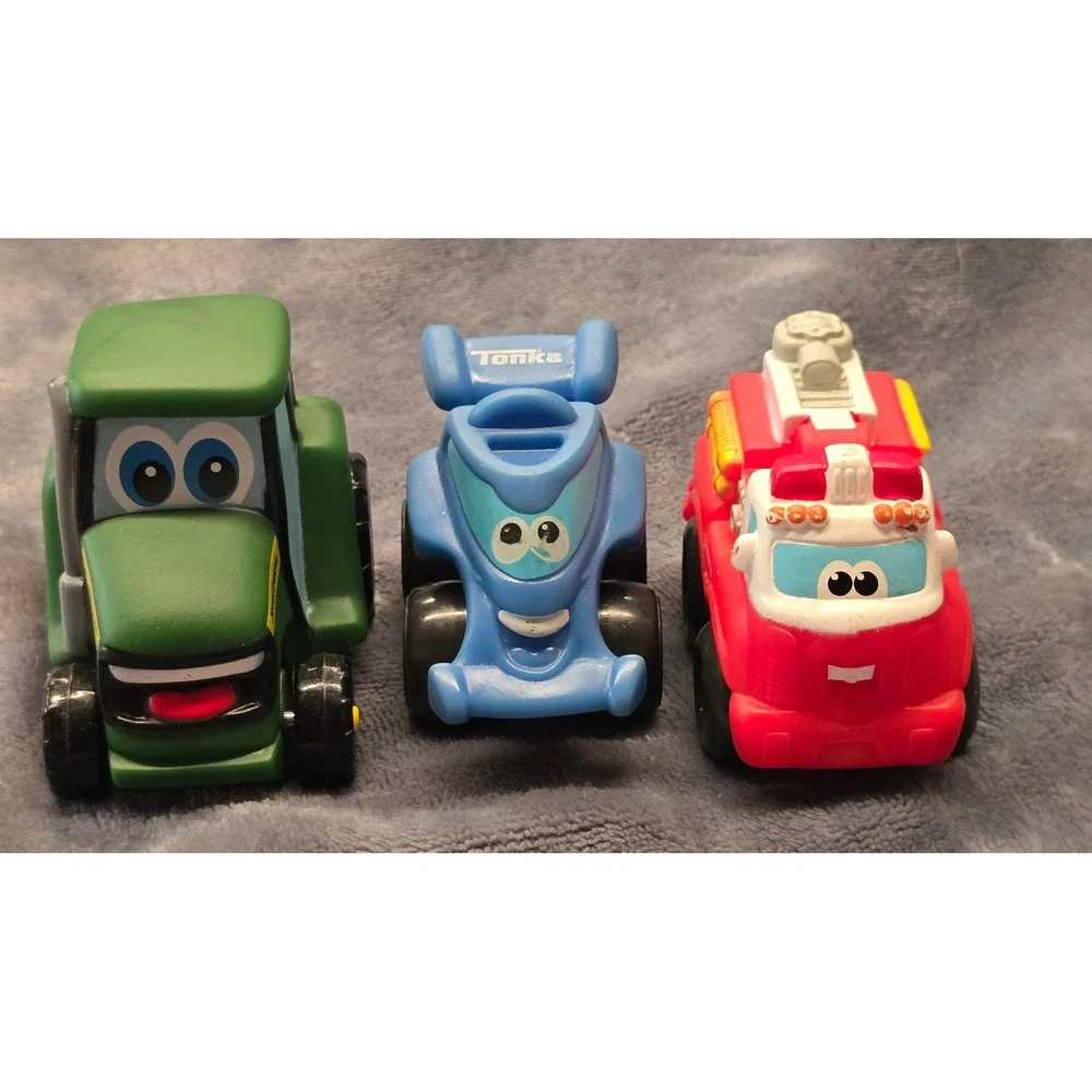 Mixed Toy Vehicle Lot Tomy John Deere Tractor Tonka Race Car Fire Truck 3pc